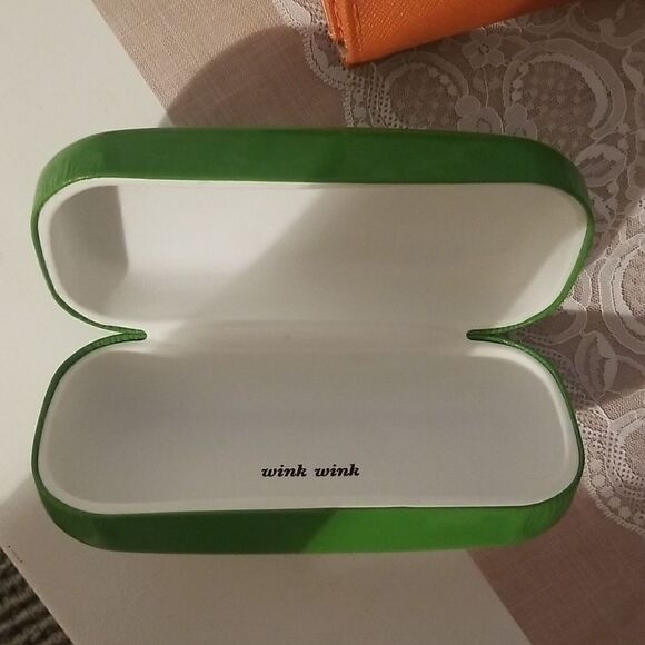 4 DESIGNER SUNGLASS CASE LOT Kate spade, Michael Kors, Torry Burch, - Picture 11 of 15